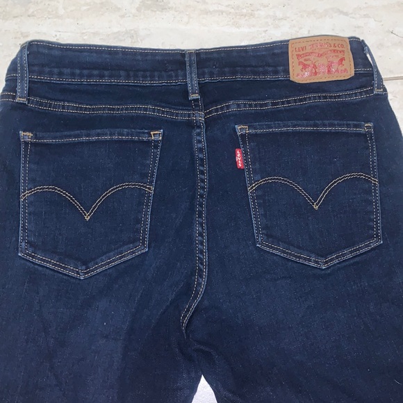 Levi’s 711 Skinny Jeans - Picture 3 of 4